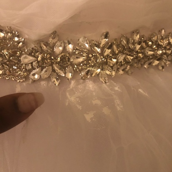 White Mermaid Wedding Bride Dress - Picture 2 of 7